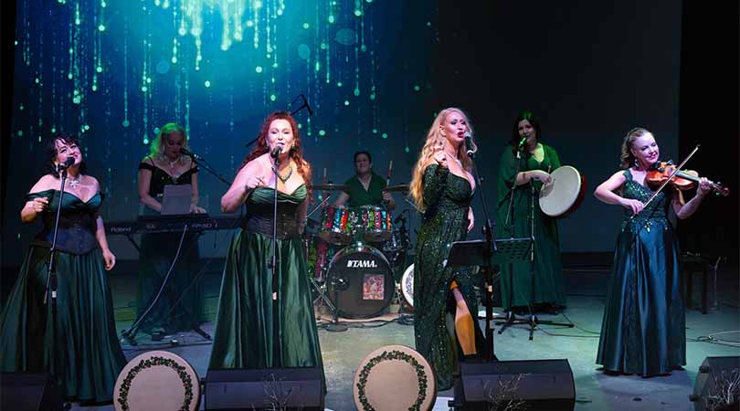 Mist & Melodies 810x450