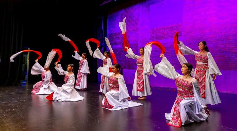 Hmong dance image LA size
